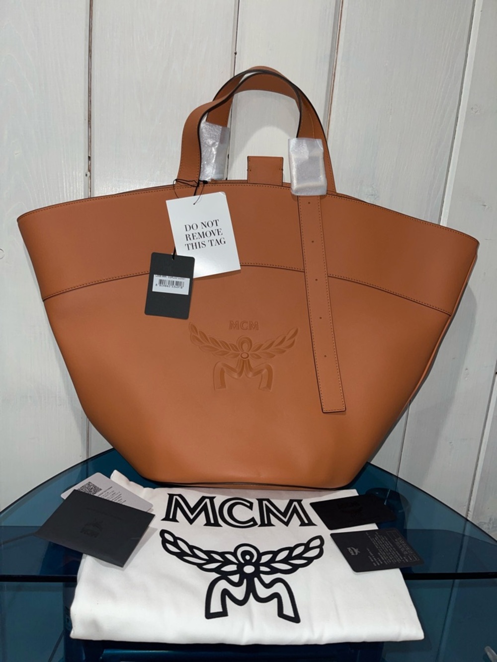 MCM Himmel Tote in Spanish Nappa Leather NWT full inclusion - see last picture - Picture 6 of 14